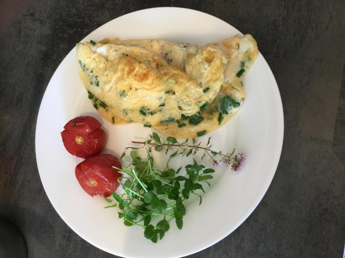 Shamerbrea The Foodie B&B Inverness Esterno foto